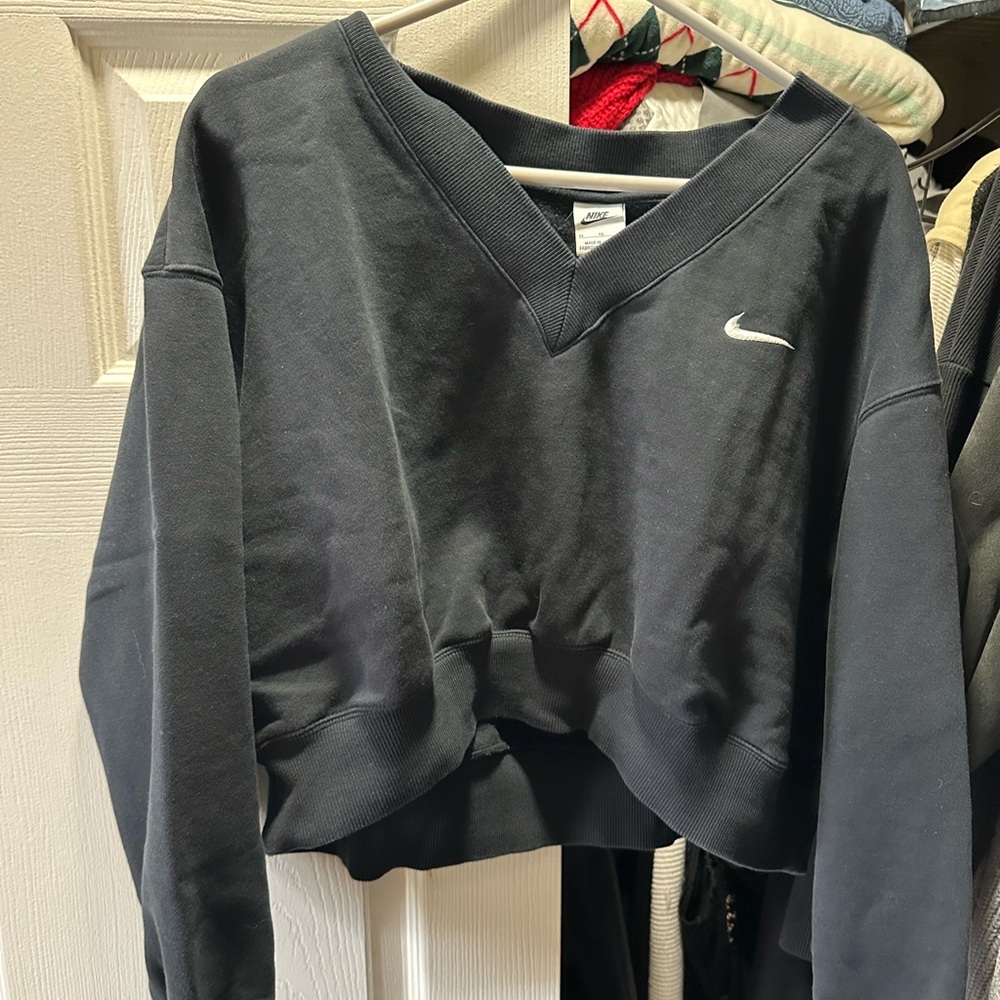 Nike Women's Black V-Neck Sweatshirt